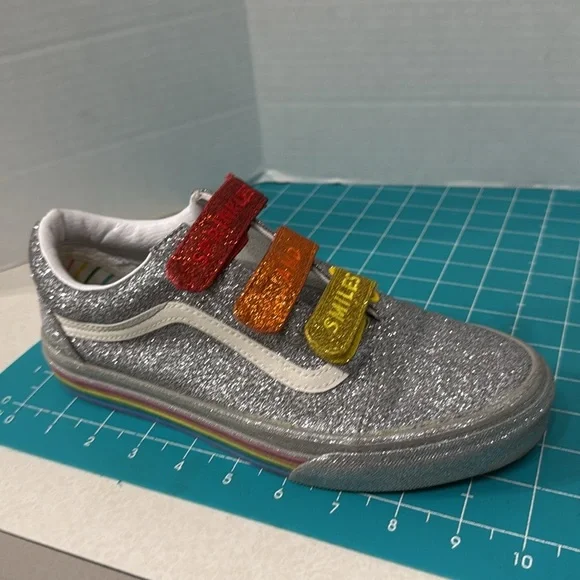 Vans x Flour Shop by Amirah Kassem Rainbow Glitter Old Skool Skate Shoe 7.5 - Picture 16 of 16